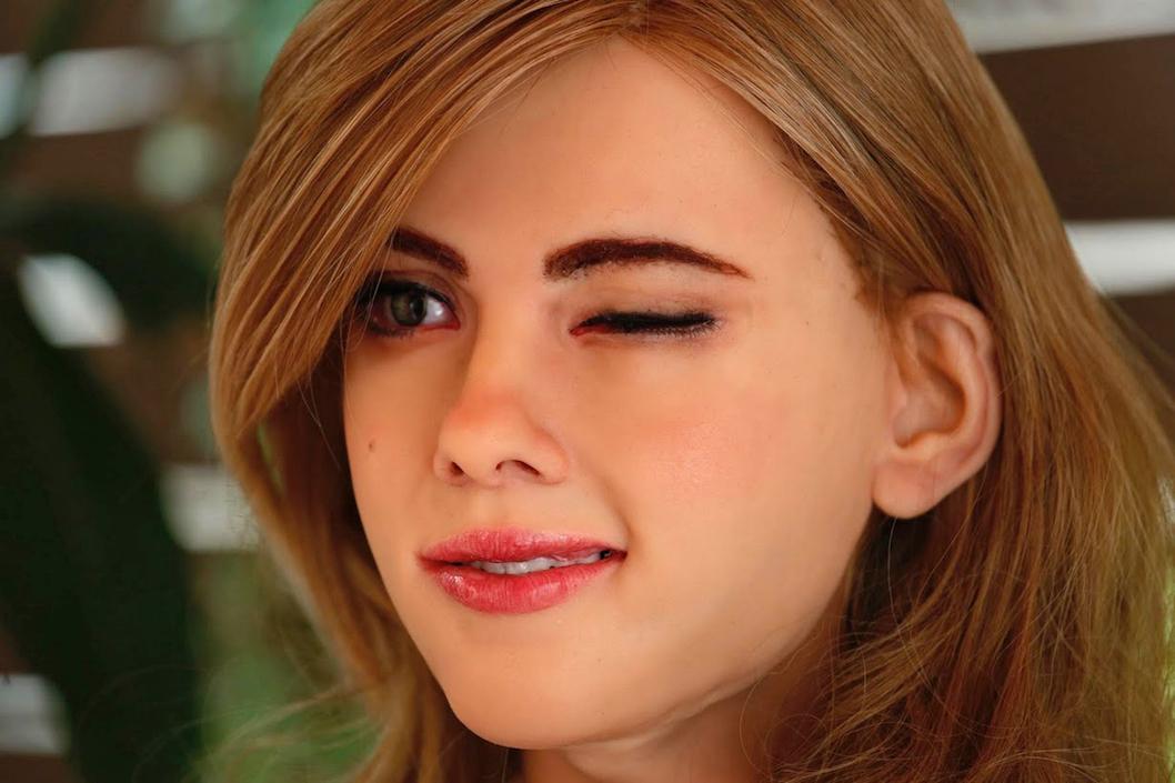 This home-made Scarlett Johansson robot is nightmare fuel