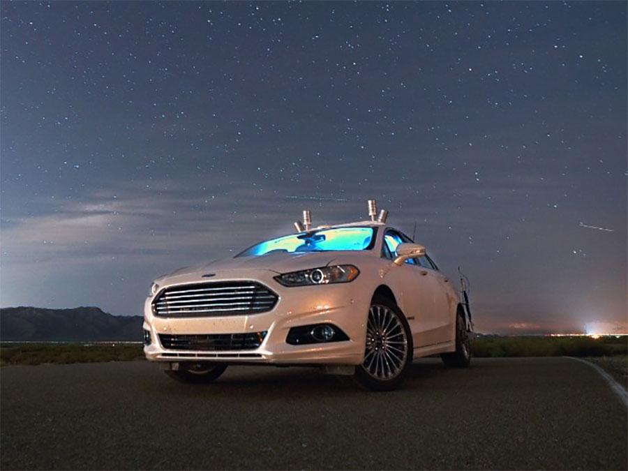 ford-autonomous-no-light