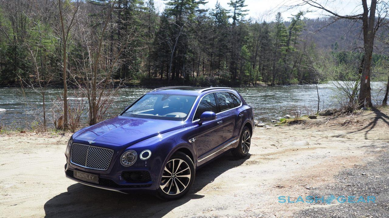 2017-bentley-bentayga-7
