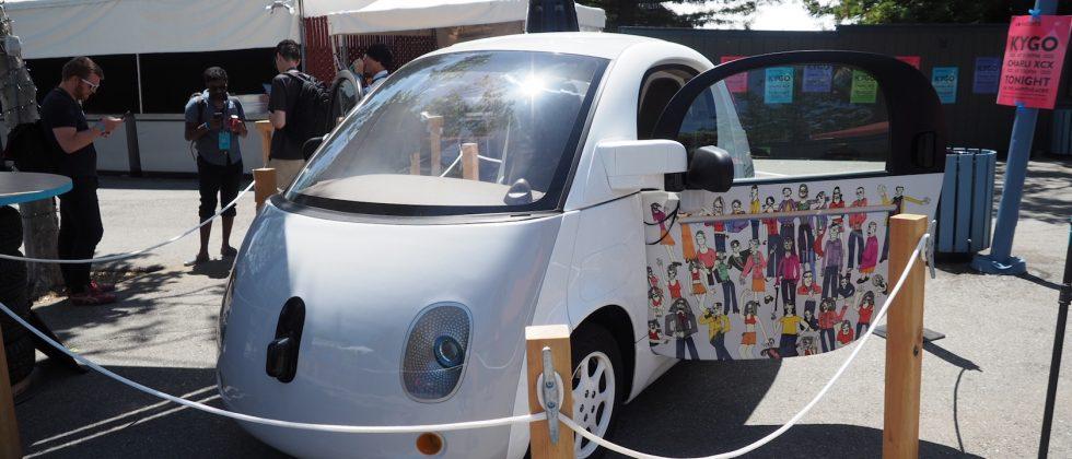 Google digs self-driving roots in heart of old-school automaker territory