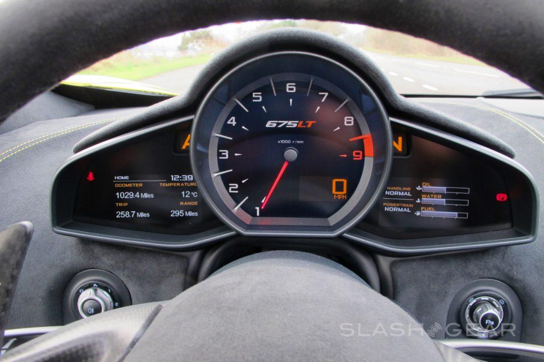 slashgear-mclaren-675LT-first-drive-reviewIMG_0783