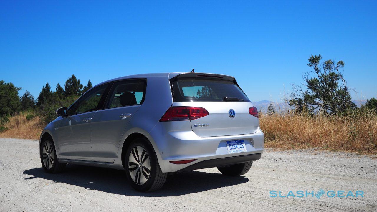 2016-volkswagen-e-golf-review-6