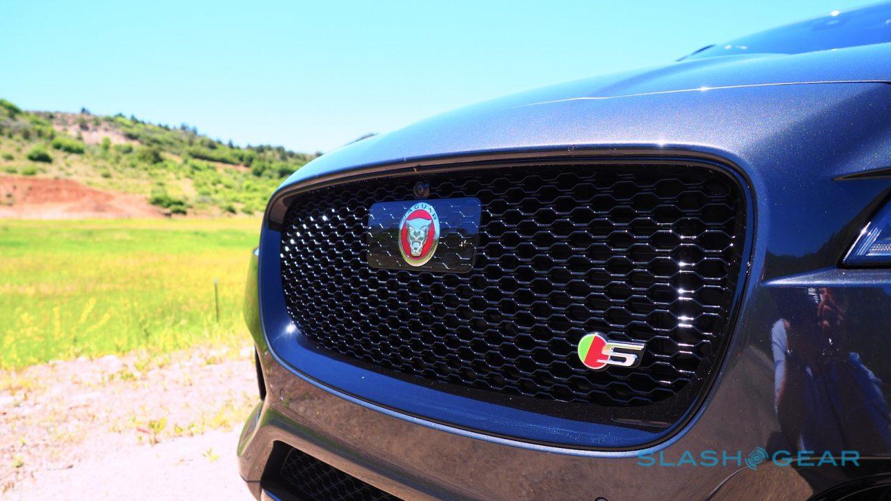 2017-jaguar-f-pace-first-drive-7