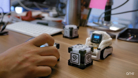 anki-cozmo-3