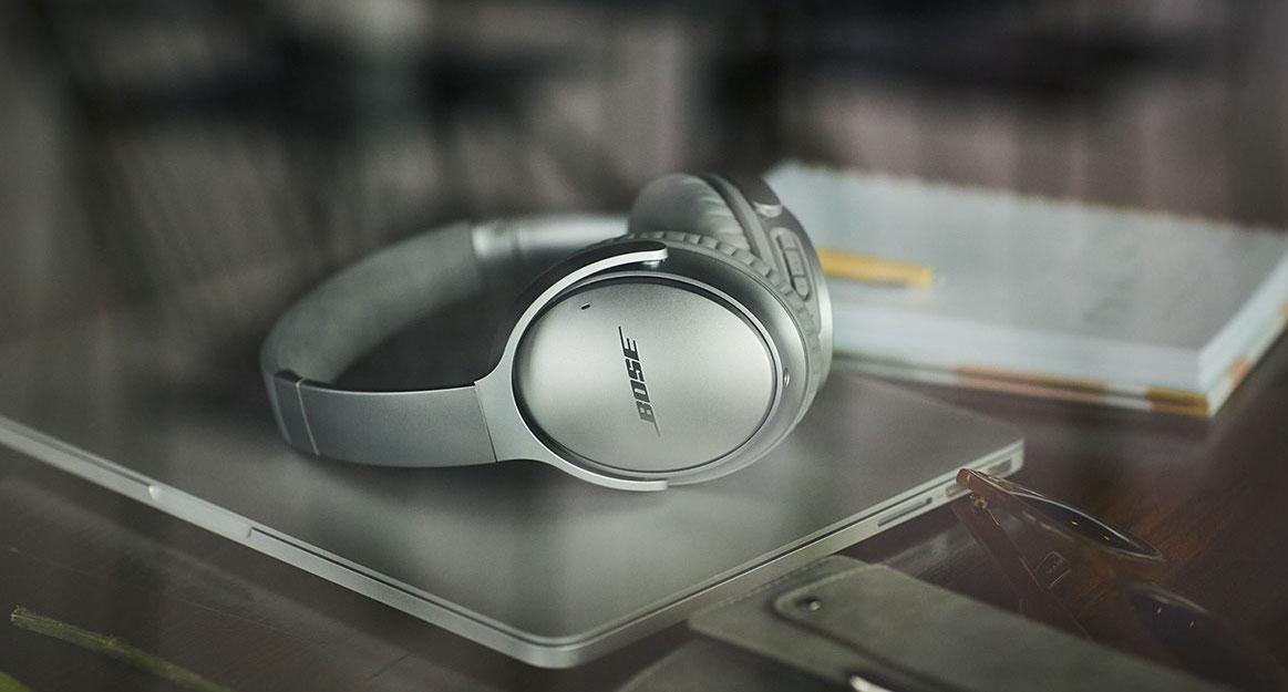 Bose finally goes wireless with two noise-canceling headphones