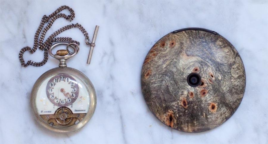 smart pocket watch