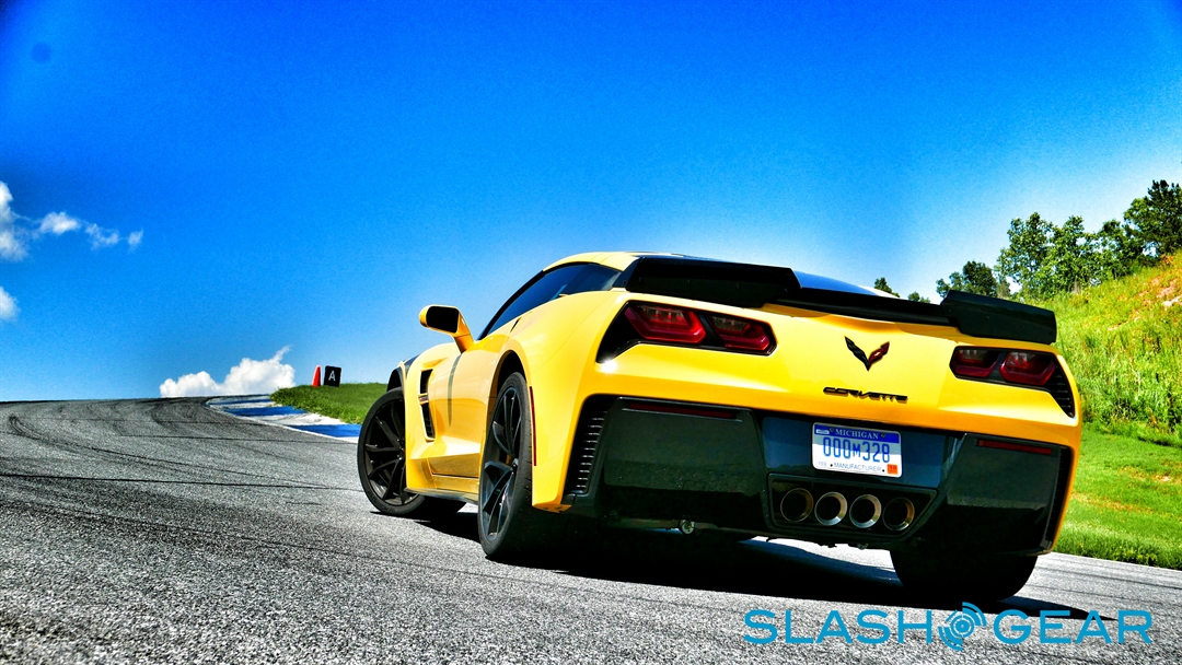 2017-Chevrolet-Corvette-Grand-Sport-review-photo-SlashGearr00015