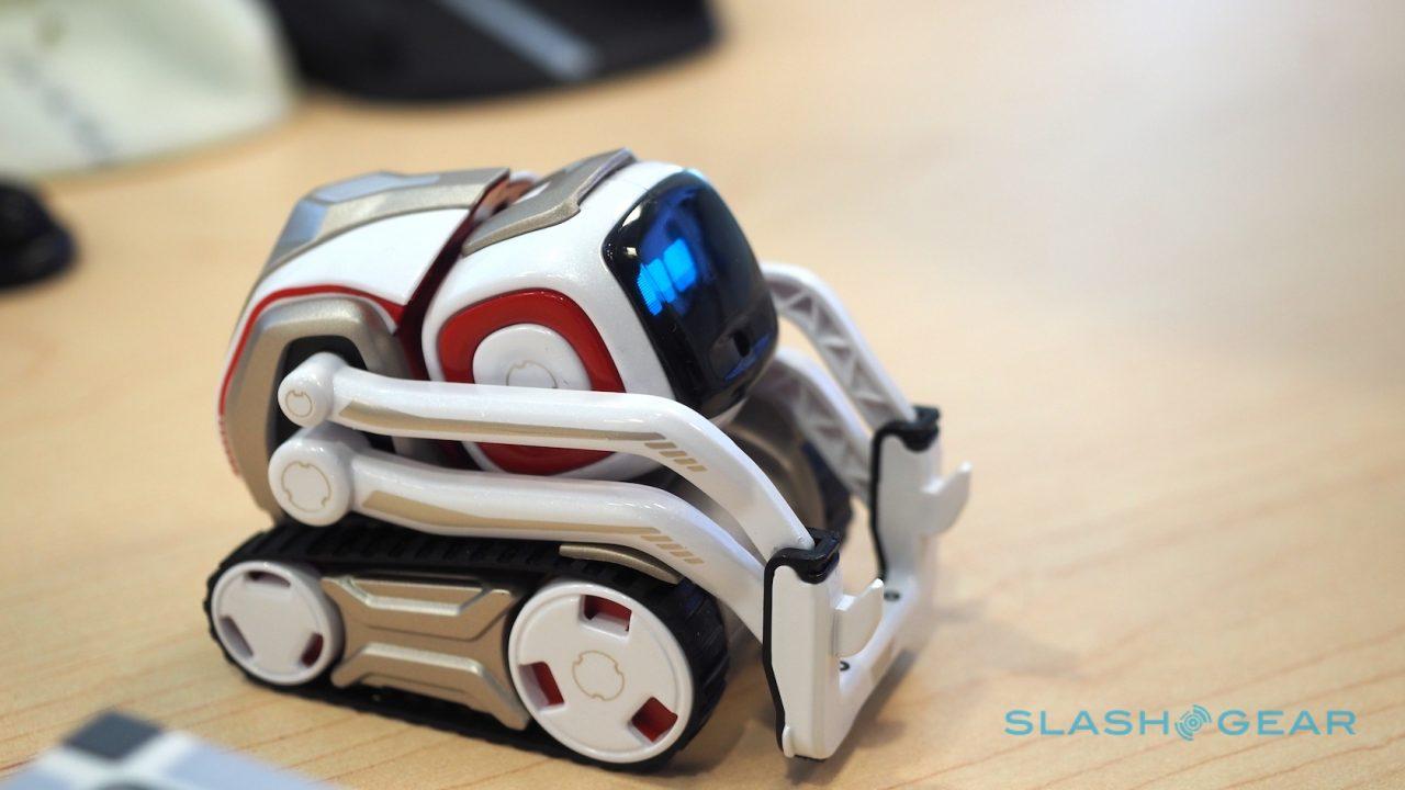 anki-cozmo-3