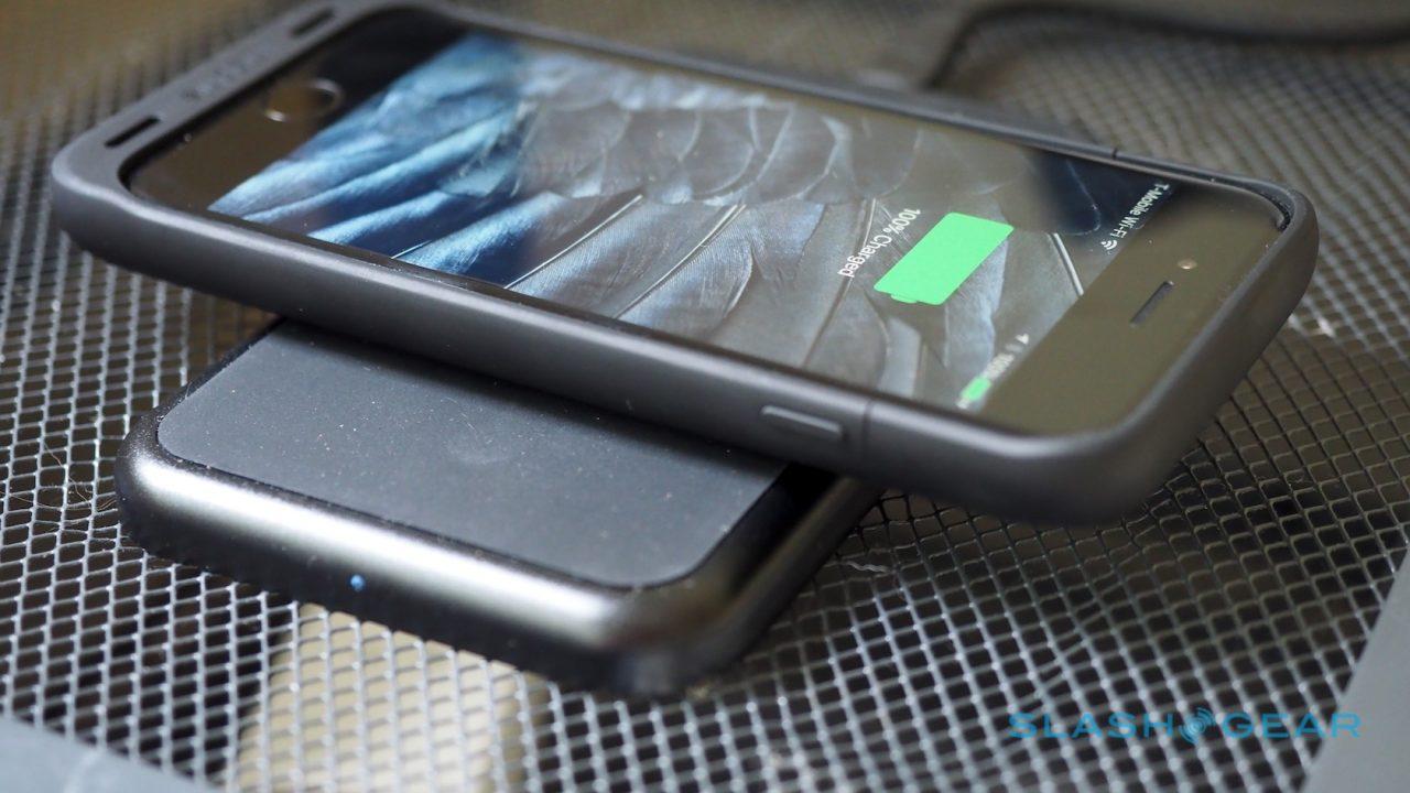 mophie-juice-pack-wireless-review-8