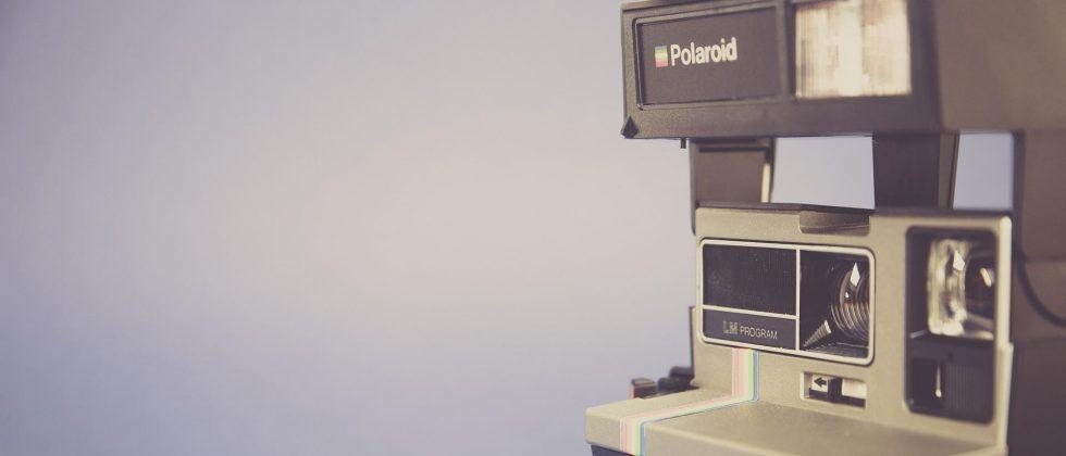 Polaroid Swing for iOS snaps moving photos
