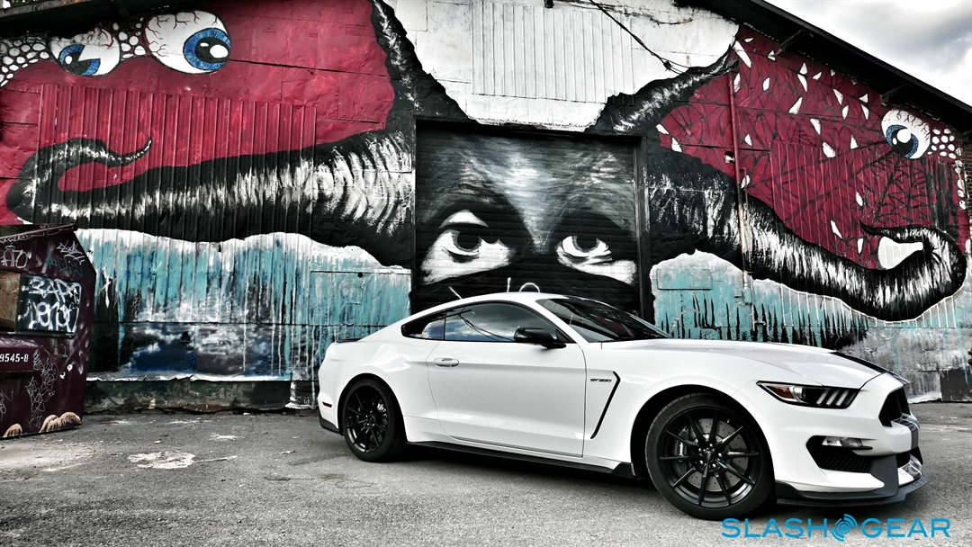 2016-Ford-Mustang-Shelby-GT350-review-photo-SlashGear00007