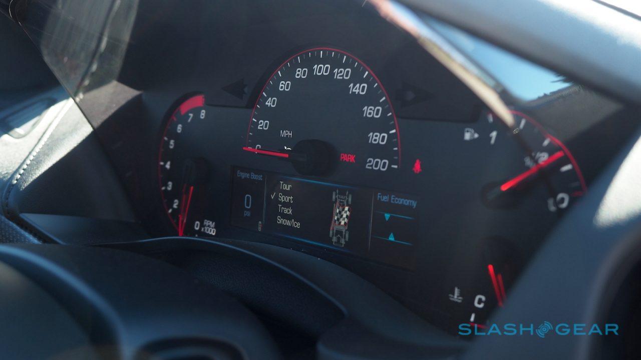 2016-cadillac-ats-v-review-19
