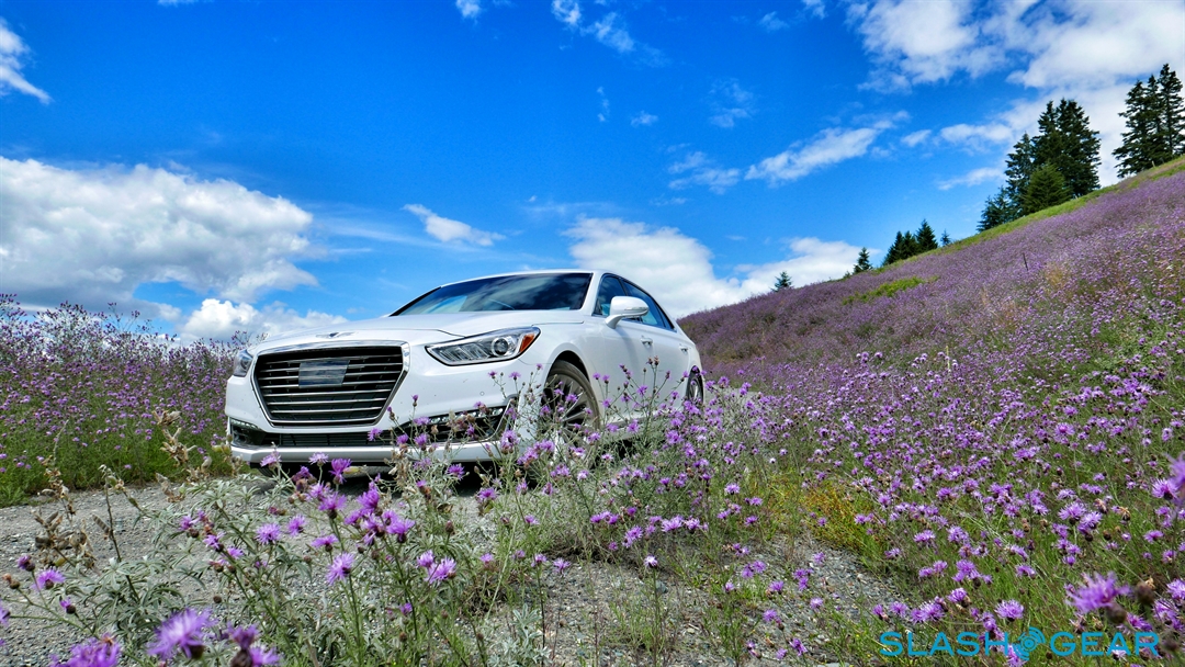 2017-Genesis-G90-review-photo-SlashGear00013