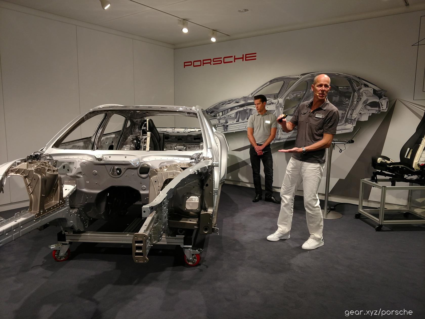 2017 Porsche Panamera Chassis