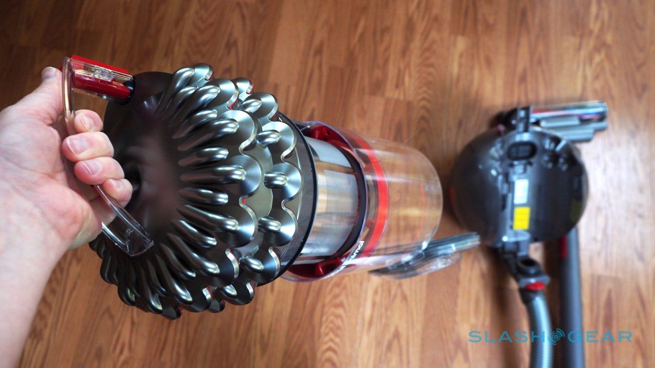 dyson-cinetic-big-ball-animal-vacuum-cleaner-review-10