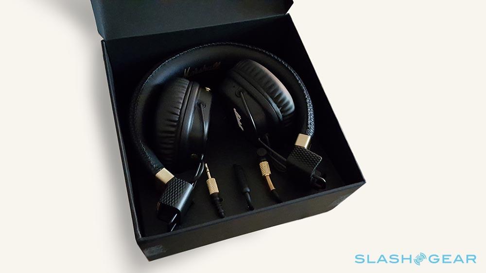 headphones_box
