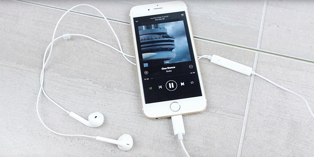 earpods with lightning