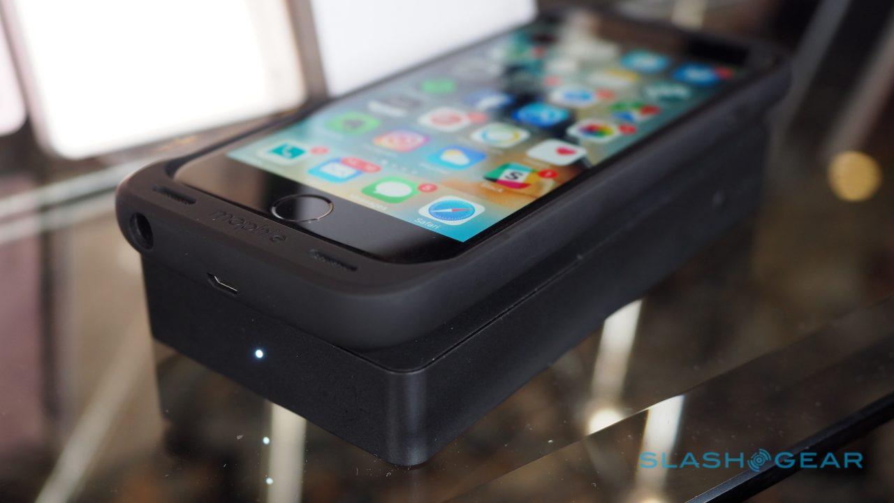 mophie-powerstation-2016-15