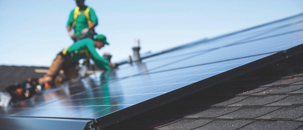 SolarCity plans “solar roof” to power Tesla’s master plan