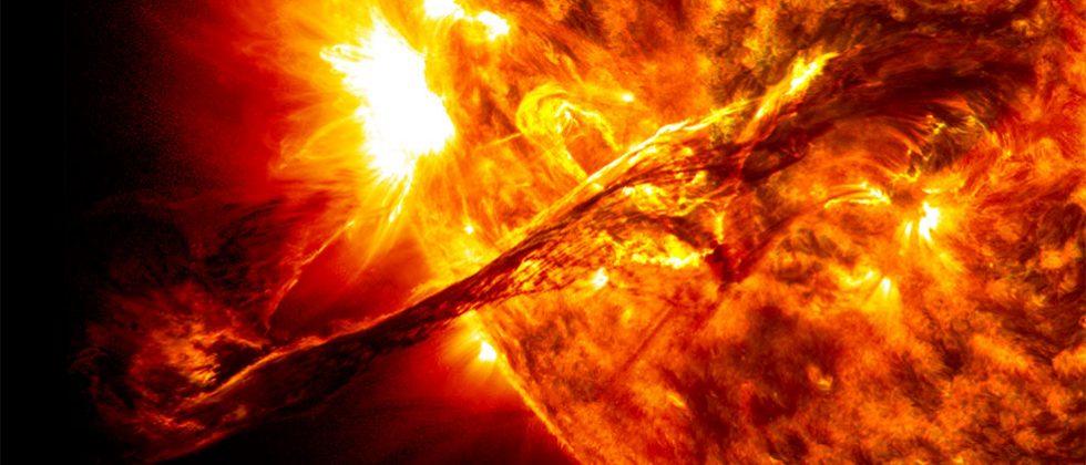Solar cell turns CO2 into hydrocarbon fuel