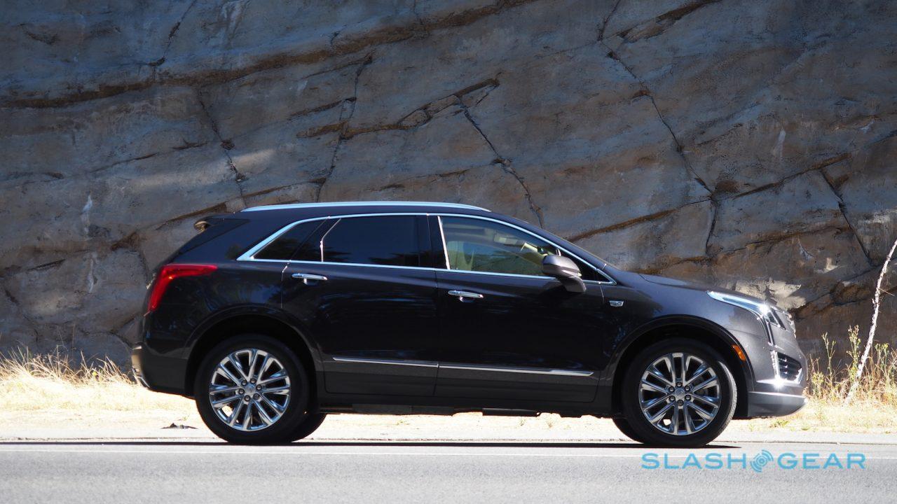 2017-cadillac-xt5-review-2
