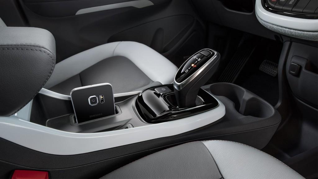 chevrolet-bolt-ev-interior