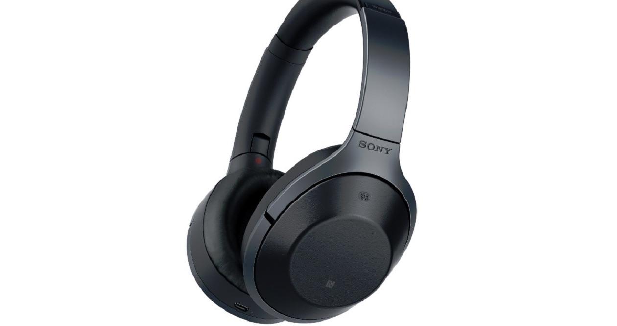Sony targets Bose with new noisecanceling wireless headphones SlashGear