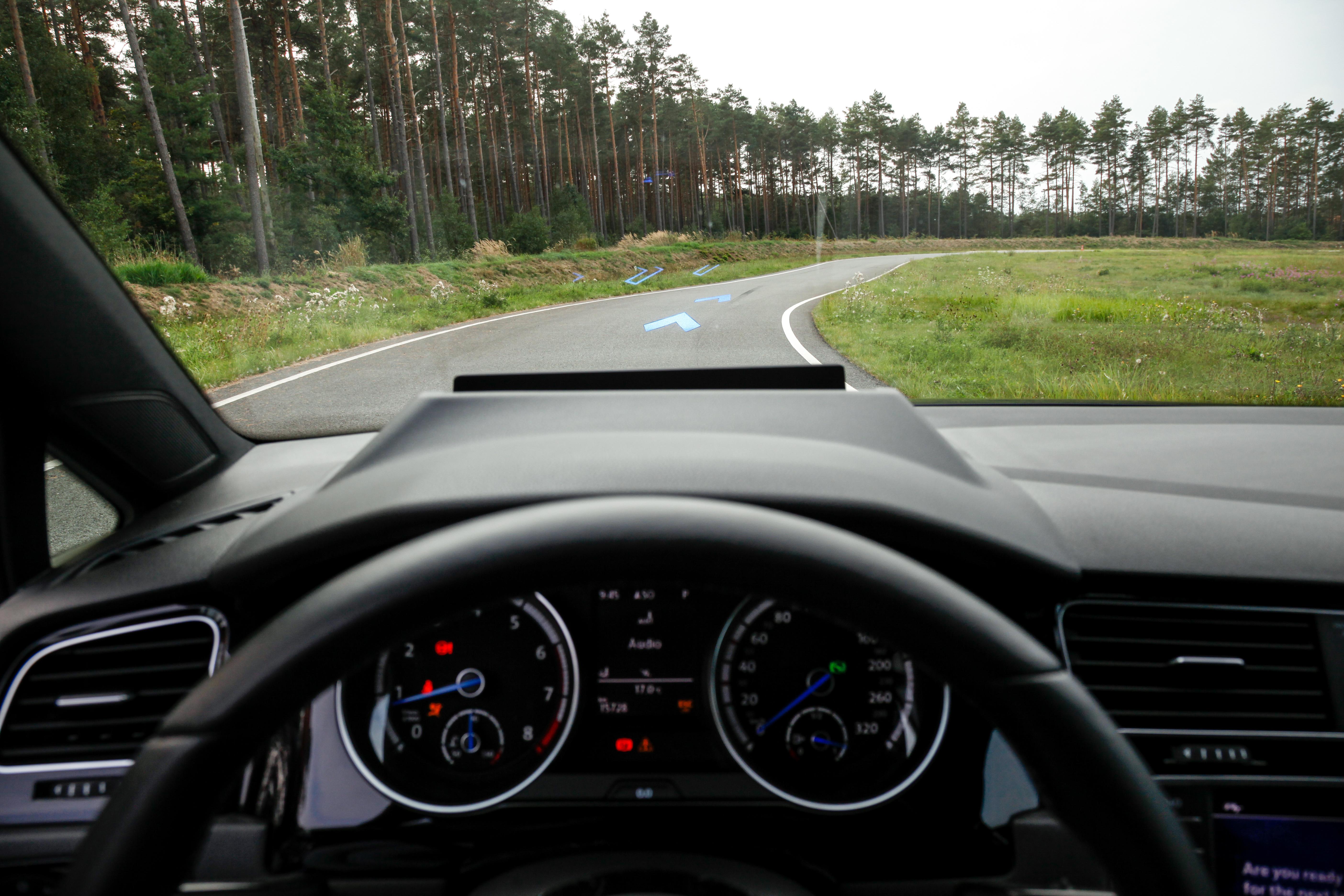 VW Race Trainer HUD