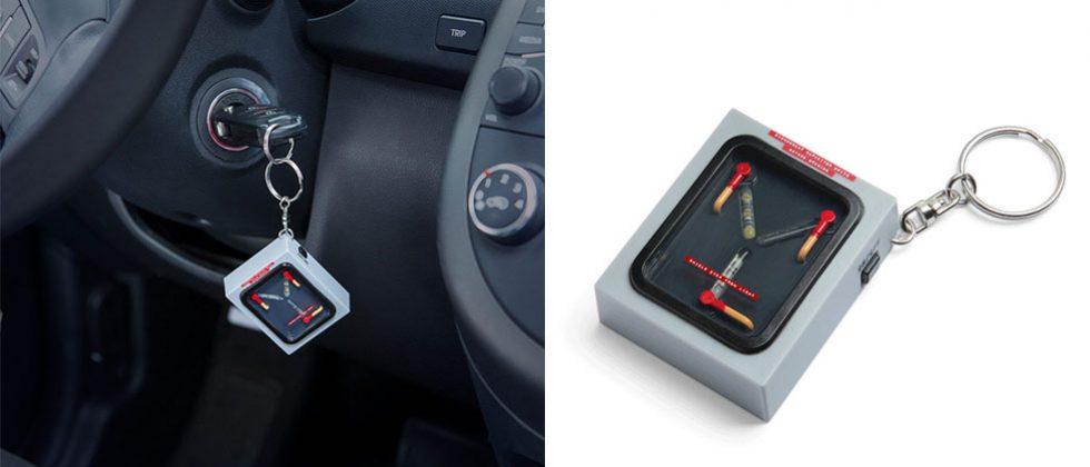 Flux Capacitor Keychain Does Nothing At 88mph Slashgear