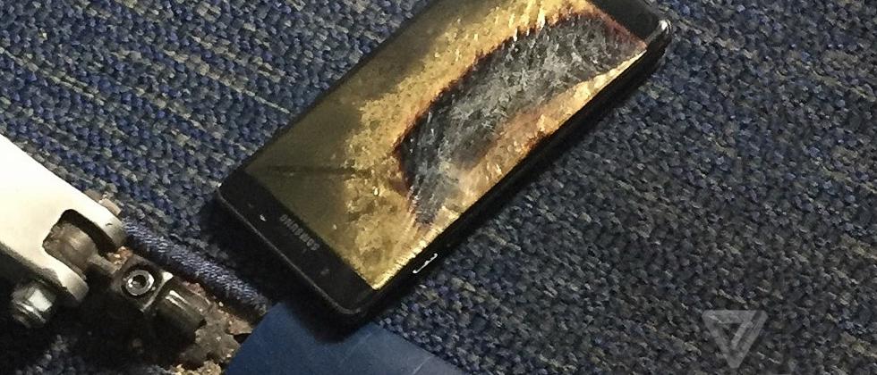 A new Galaxy Note 7 caught fire on plane this morning UPDATE