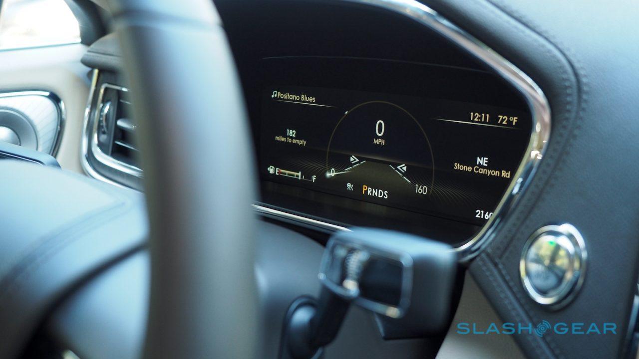 2017-lincoln-continental-first-drive-25