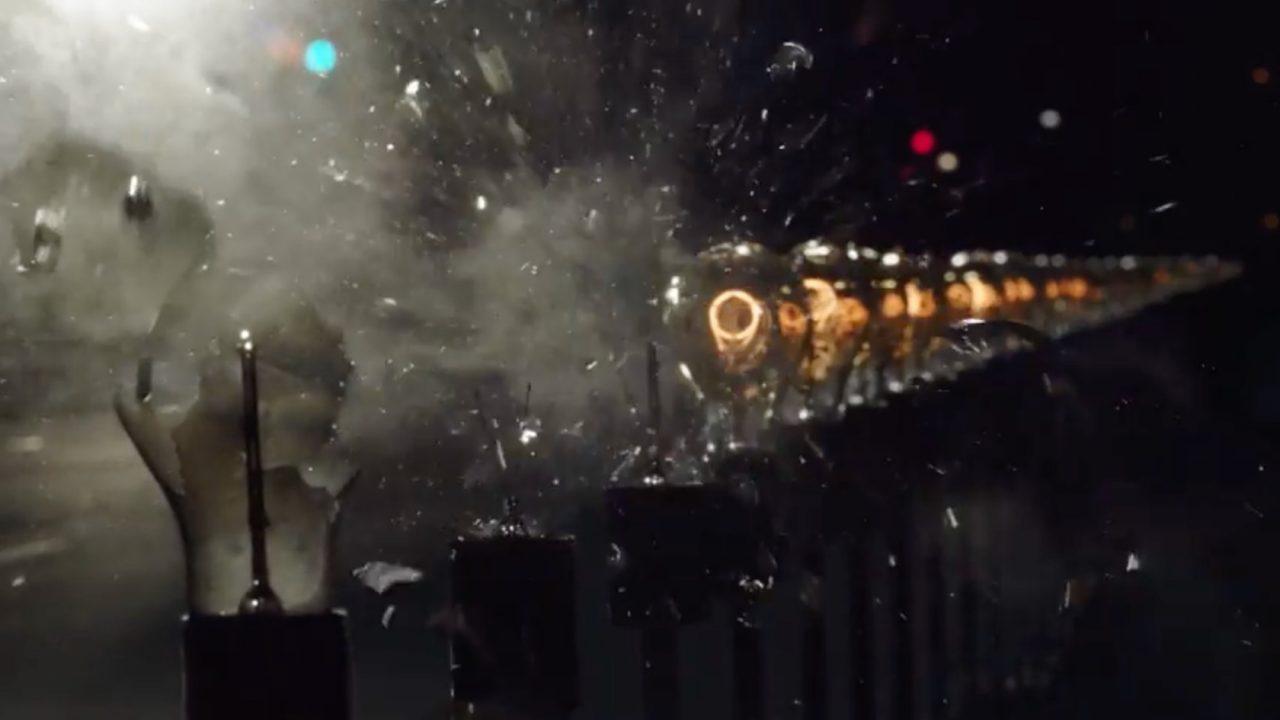 apple-bulbs-macbook-pro-advert