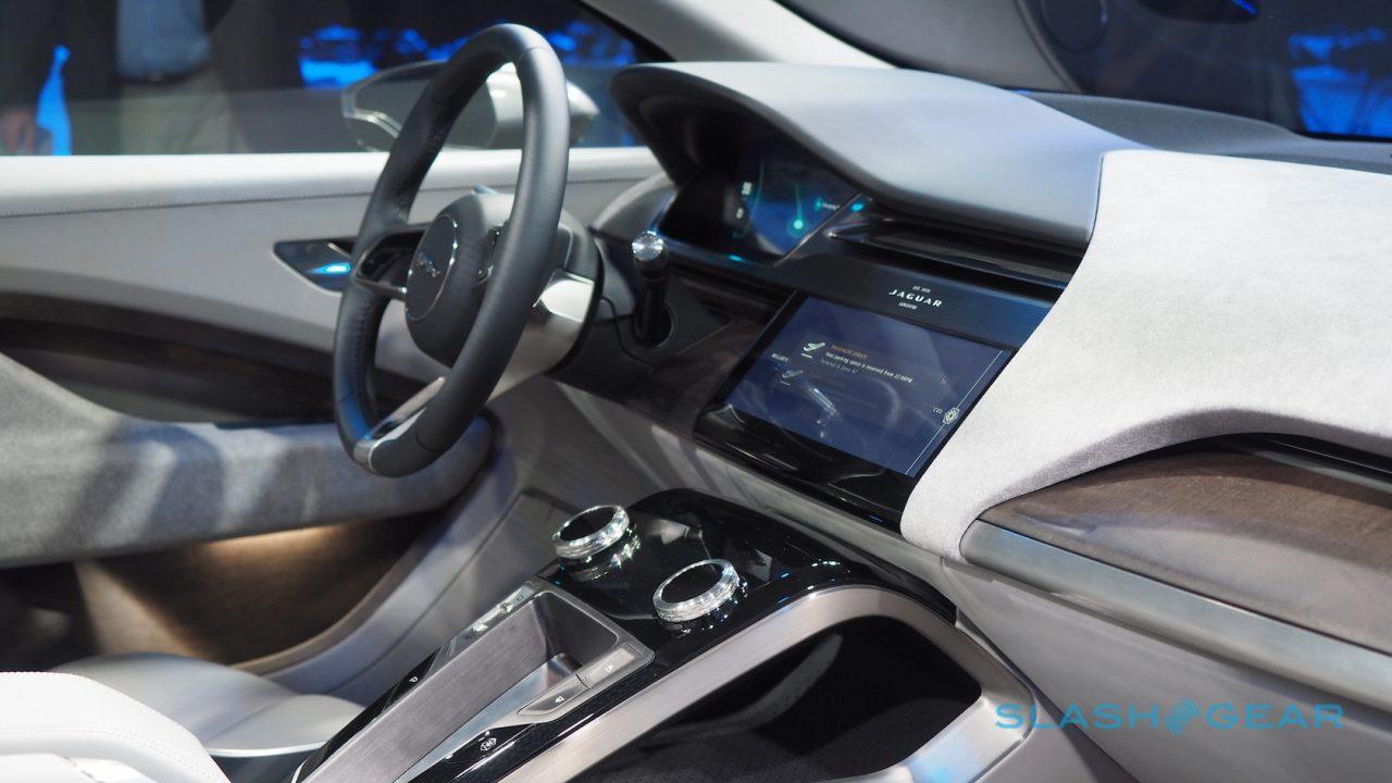 jaguar-i-pace-concept-live-21