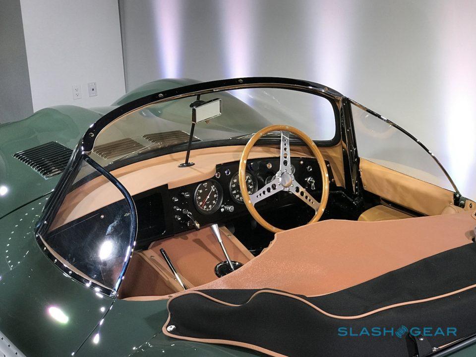 new-original-jaguar-xkss-4