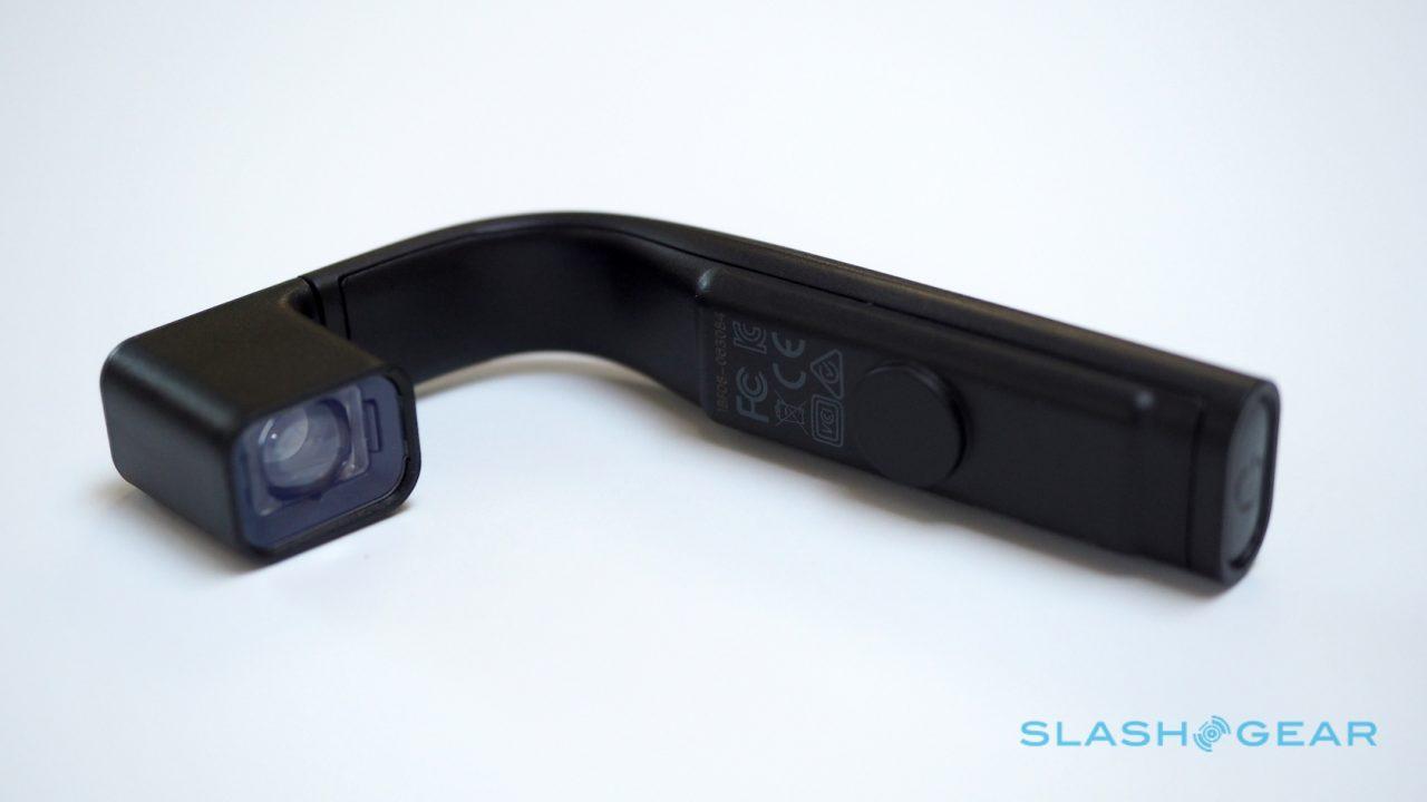 vufine-plus-wearable-display-hands-on-7