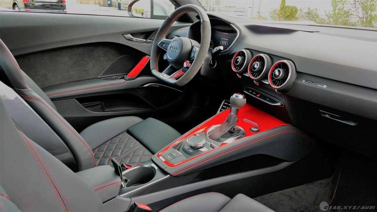 2018-audi-tt-rs43