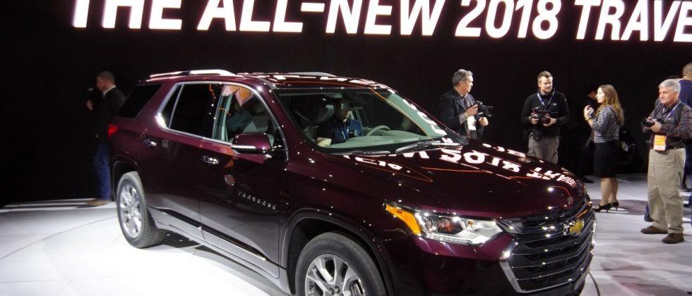 2018 Chevrolet Traverse 3 Row Crossover Gets Full Redesign