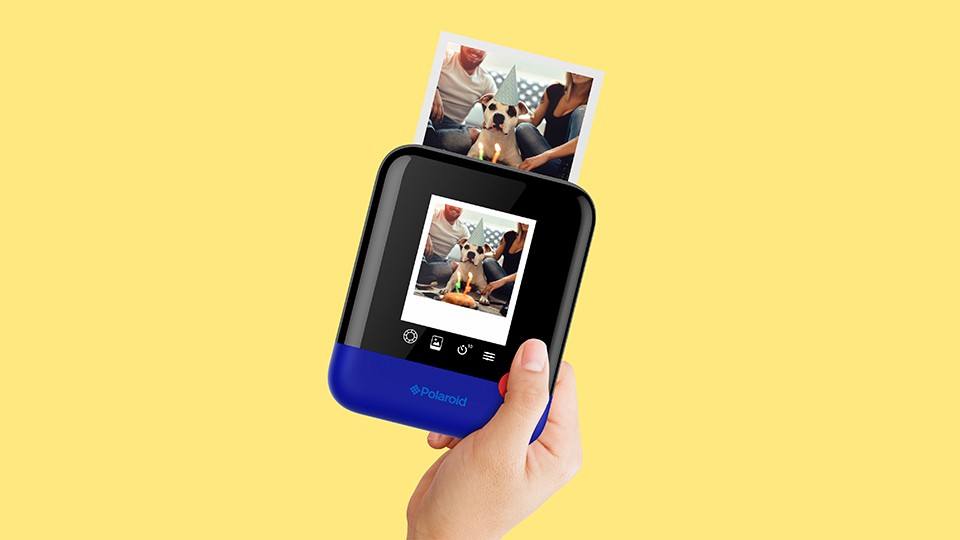 camera that prints small pictures