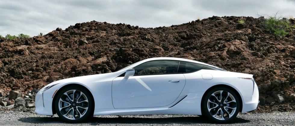 5 Things You Need To Know About The 2018 Lexus Lc Slashgear 5 Things You Need To Know About The 2018 Lexus Lc
