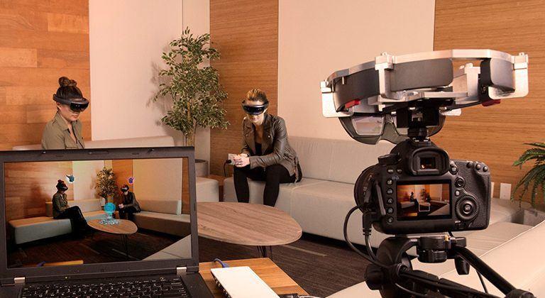 HoloLens Spectator View gives others a look at your virtual world