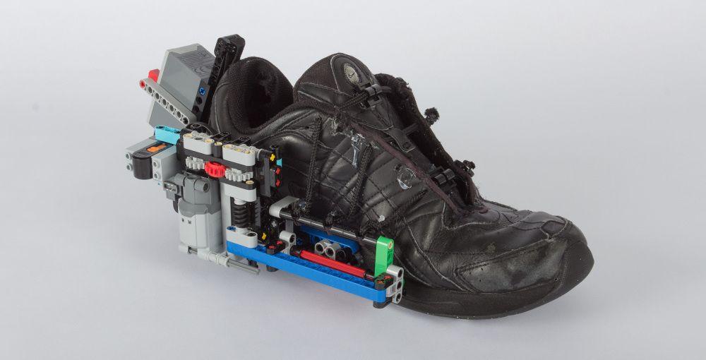 diy self lacing shoes
