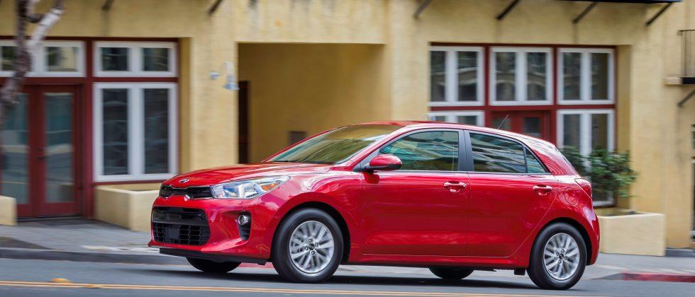 2018 Kia Rio offers CarPlay and Android Auto on a budget