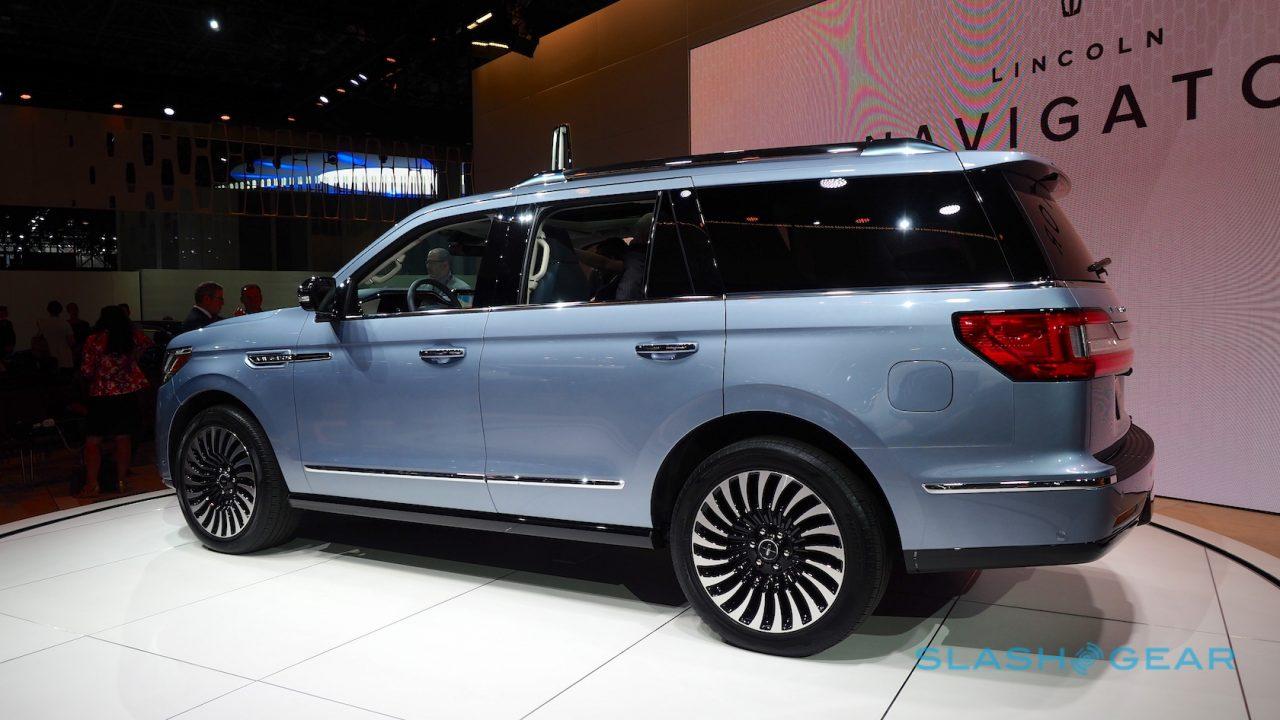 Lincoln Suv 2018 >> 2018 Lincoln Navigator Is A Bold Continental Suv Slashgear Lincoln Suv 2018 >> 2018 Lincoln Navigator Is A Bold Continental Suv Slashgear
