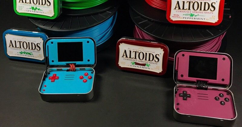 mintyPi hides a gaming device inside Altoid tins