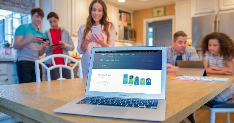 Comcast Xfinity xFi turn sgateway into a Wi-Fi control center