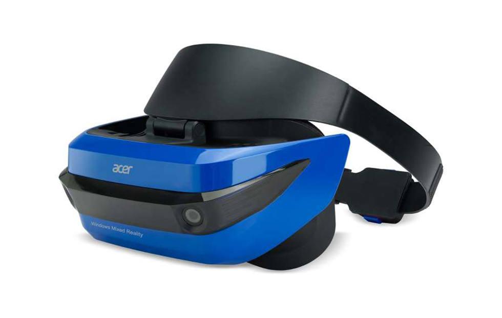 Microsoft Mixed Reality Headsets go up for sale (and not just for devs)