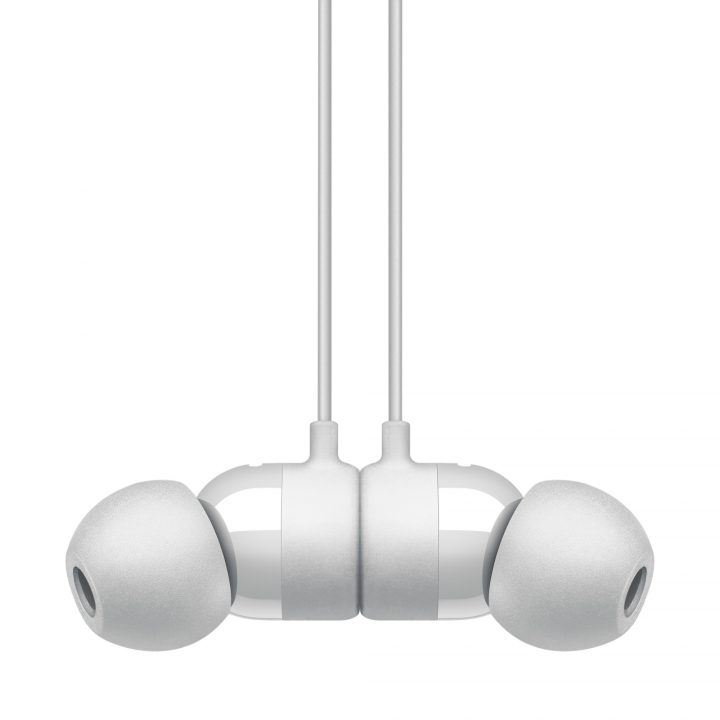 apple urbeats3 earphones