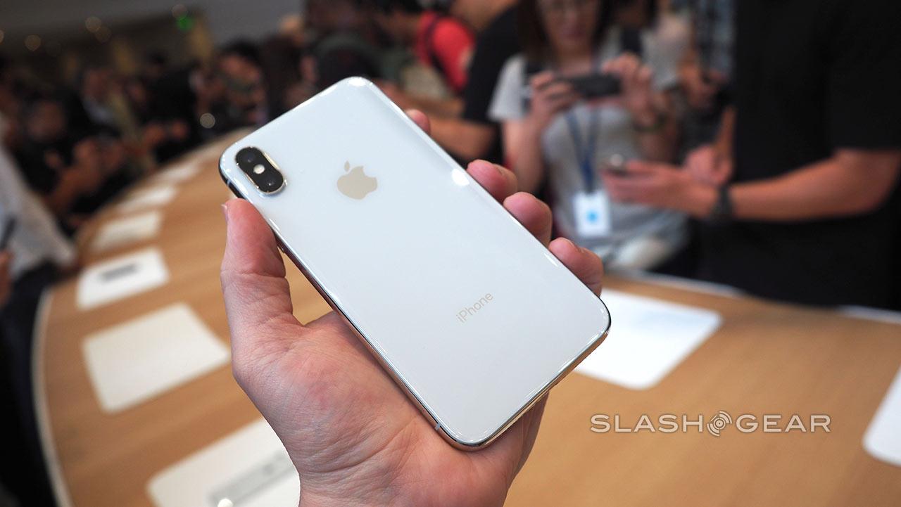 Iphone X Hands On Apple S Oled Flagship Up Close Slashgear