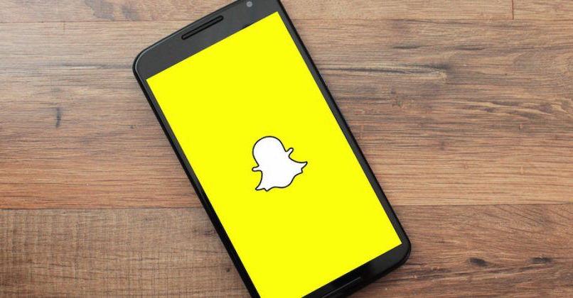 Snapchat Discover will soon add college newspapers - SlashGear