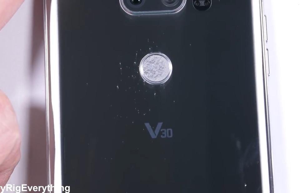 LG V30 fingerprint scanner fails when heavily scratched